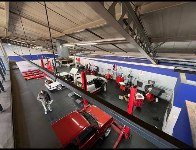 684M² WAREHOUSE TO LET IN STRIJDOMPARK